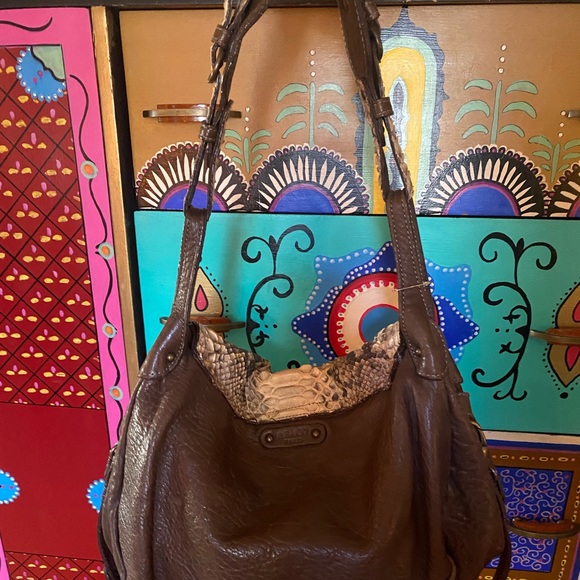 Medium Abaco Jamily Snakeskin Handbag with removable crossbody strap - NWT - Picture 4 of 9